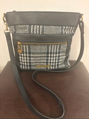 Rosetti Leather Crossbody ❤️